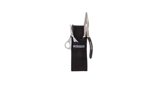 DAIWA DECK HAND KIT WITH SCISSORS & NEEDLE NOSE PLIERS